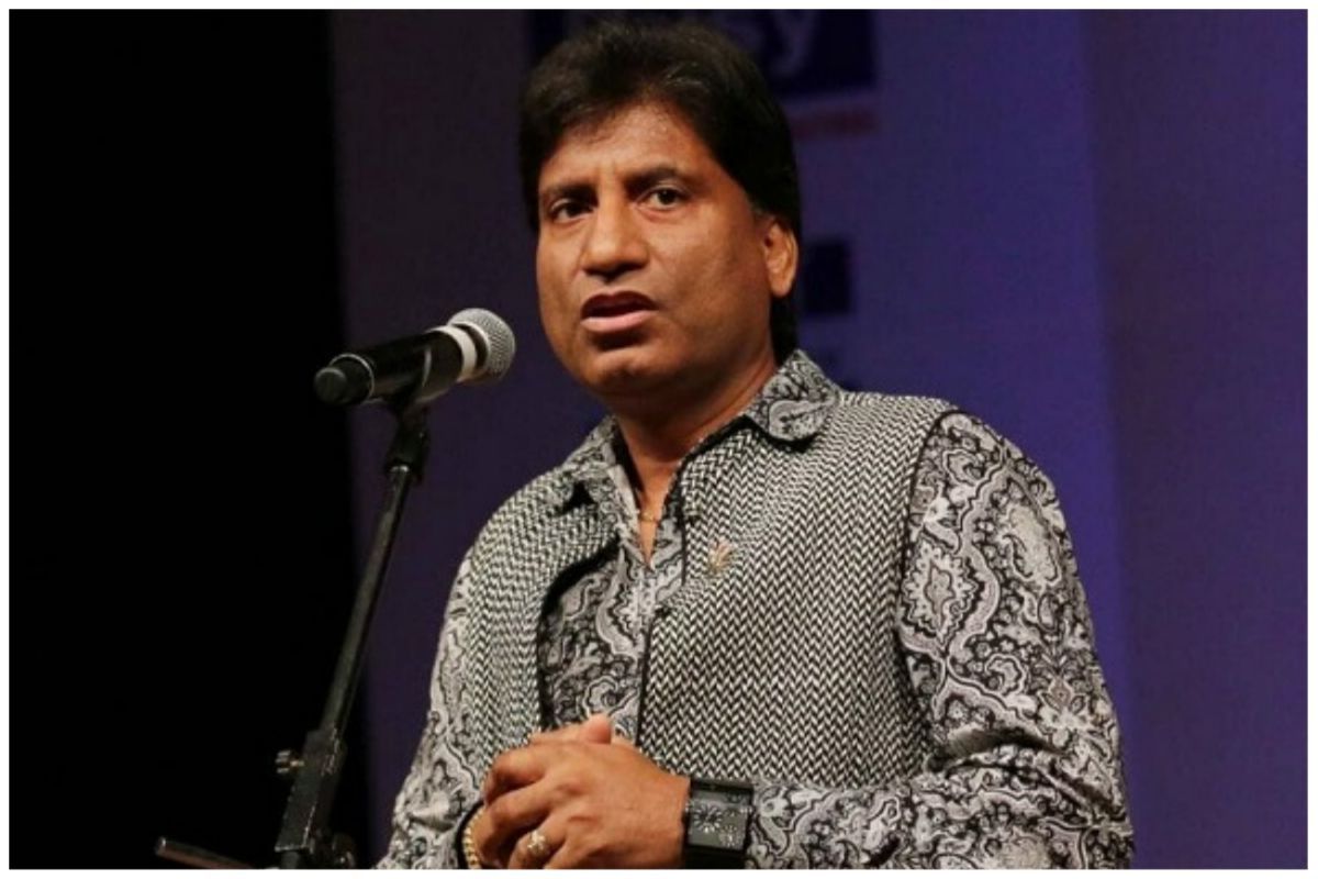 Raju Srivastava Health Update: Comedian Shifted Back on Ventilator Support After High Fever